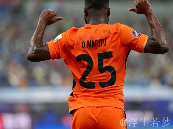 奥斯卡梅开二度拜合拉木染红 玉昆4-3险胜新鹏城